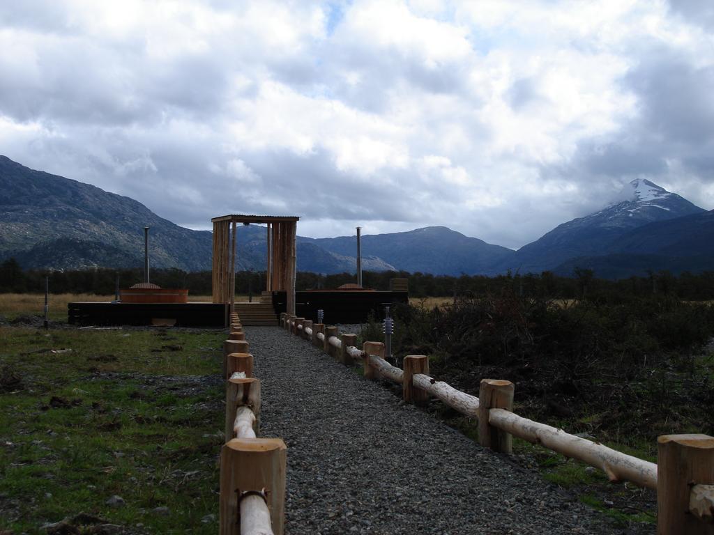 הוילה Villa O'Higgins Robinson Crusoe Deep Patagonia מראה חיצוני תמונה